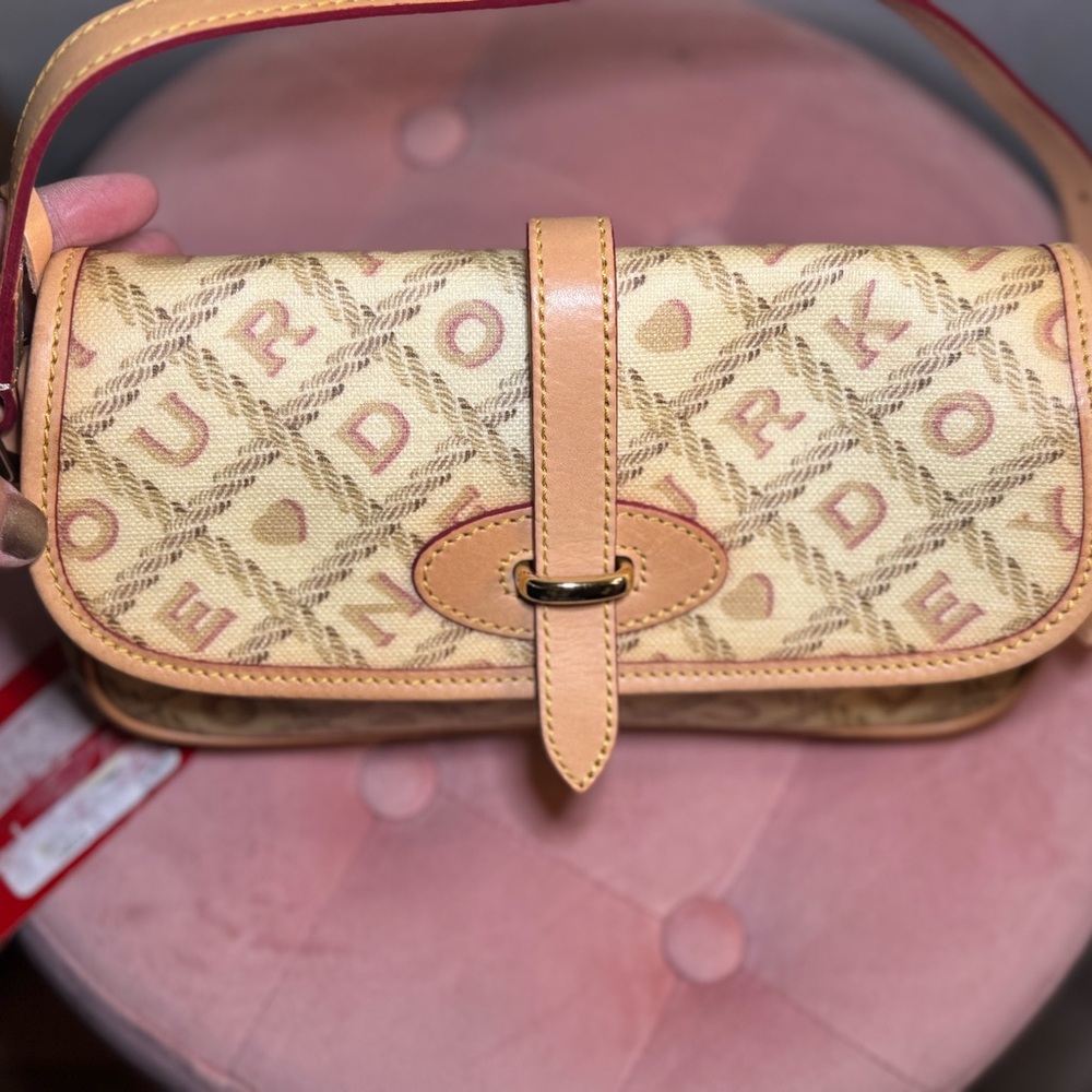 NWT Dooney & Bourke - Picture 5 of 7
